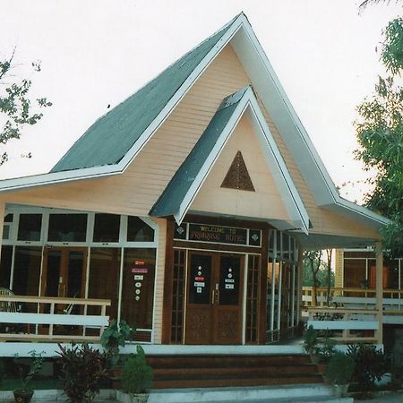 Primrose Hotel Няунг Шве Екстериор снимка
