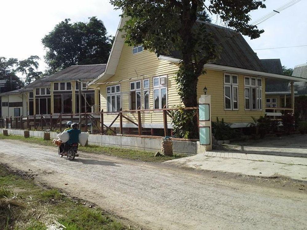 Primrose Hotel Няунг Шве Екстериор снимка