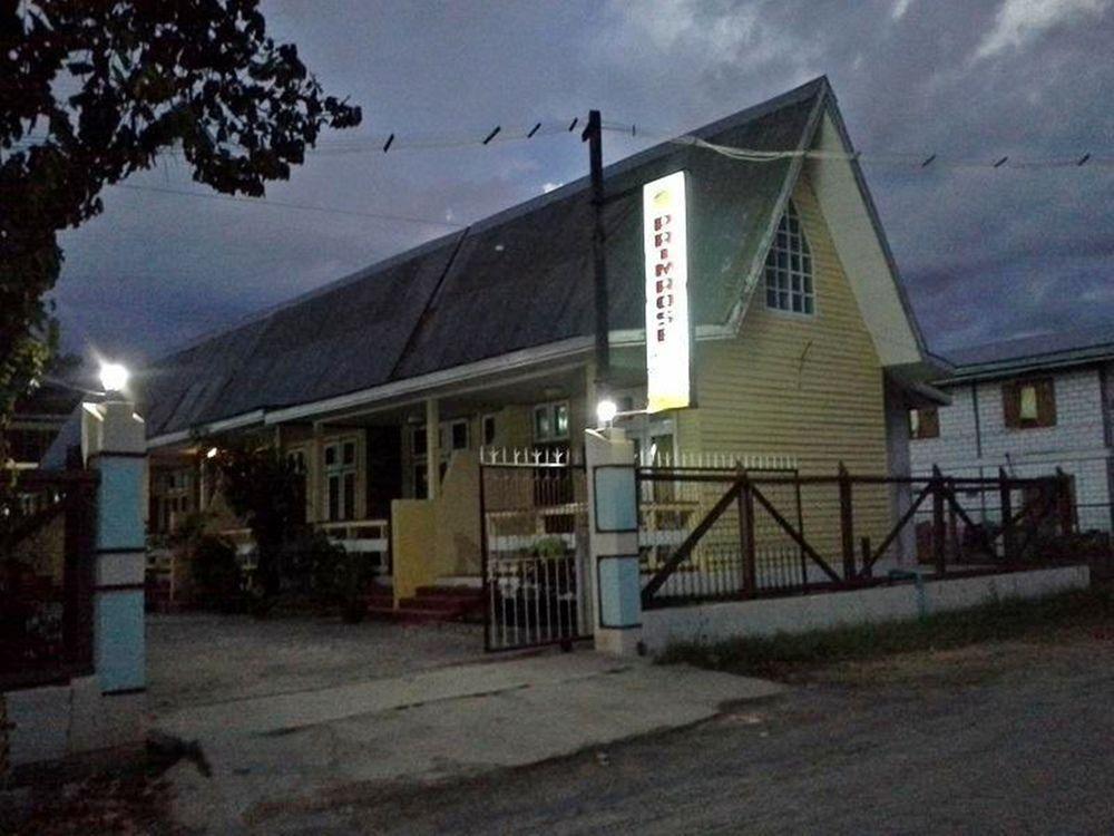 Primrose Hotel Няунг Шве Екстериор снимка