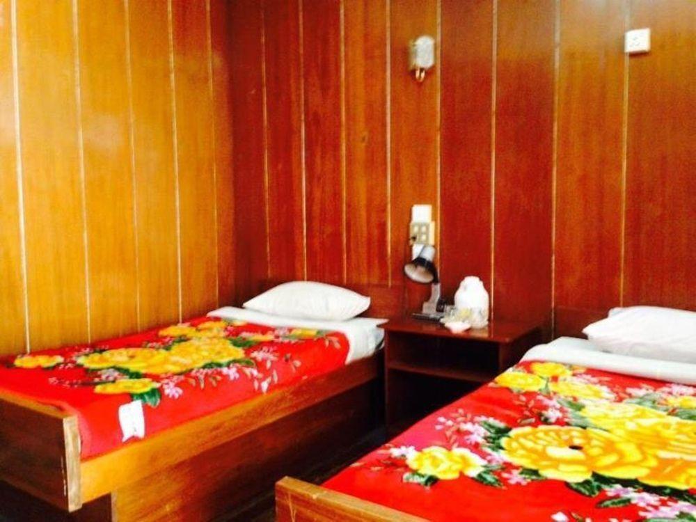 Primrose Hotel Няунг Шве Екстериор снимка